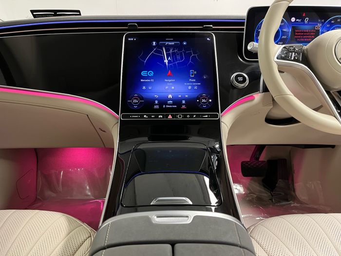 Mercedes-Benz EQS SUV 2023
