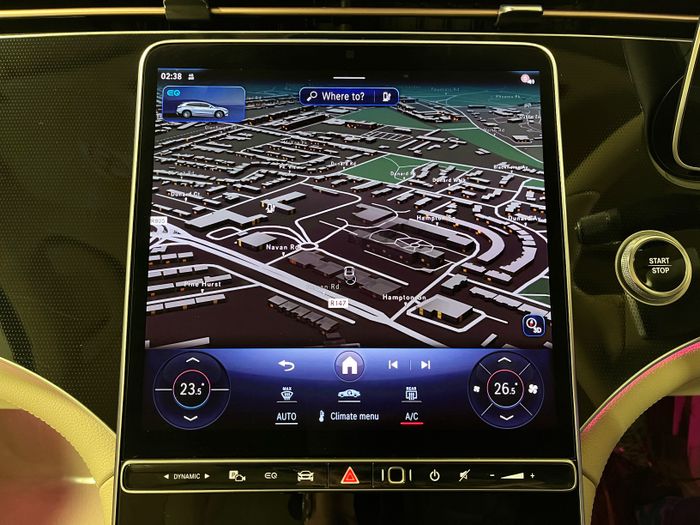 Mercedes-Benz EQS SUV 2023