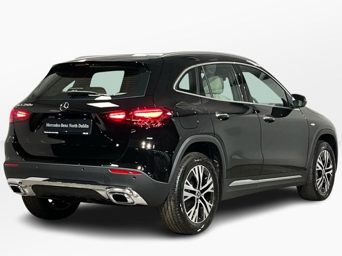 Mercedes-Benz GLA 2026
