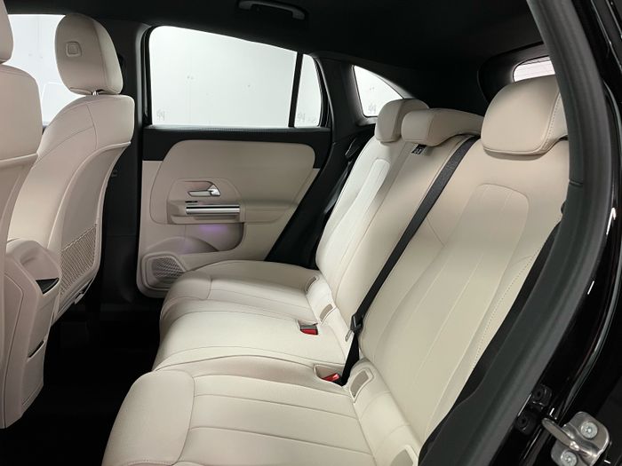 Mercedes-Benz GLA 2026
