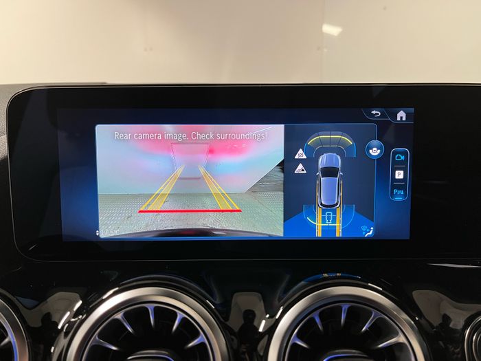 Mercedes-Benz GLA 2026