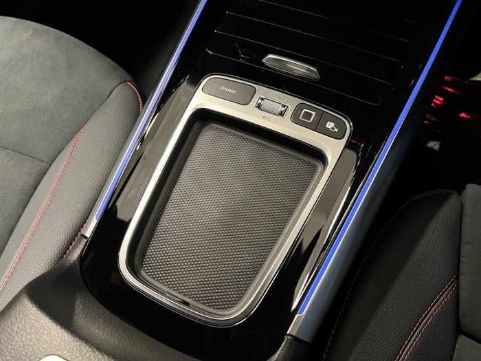 Mercedes-Benz GLA 2025