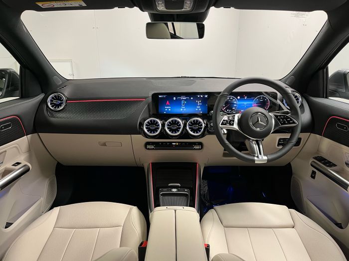 Mercedes-Benz GLA 2026