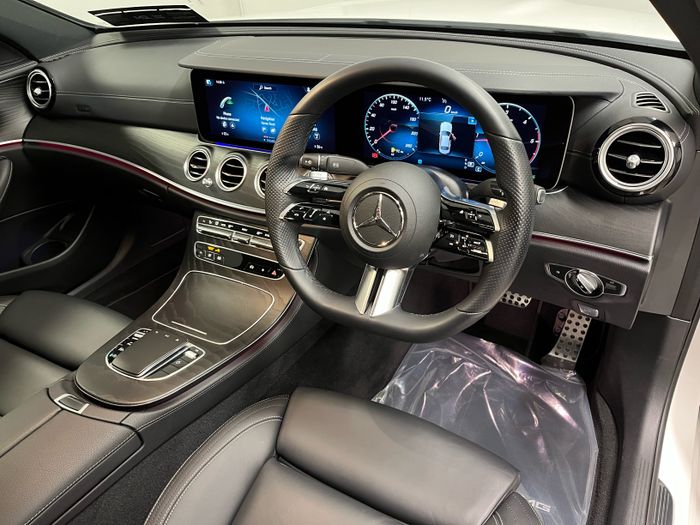 Mercedes-Benz E-Class 2022
