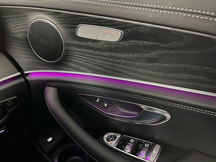 Mercedes-Benz E-Class 2022
