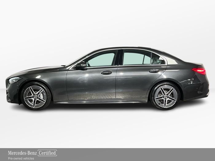 Mercedes-Benz C-Class 2022
