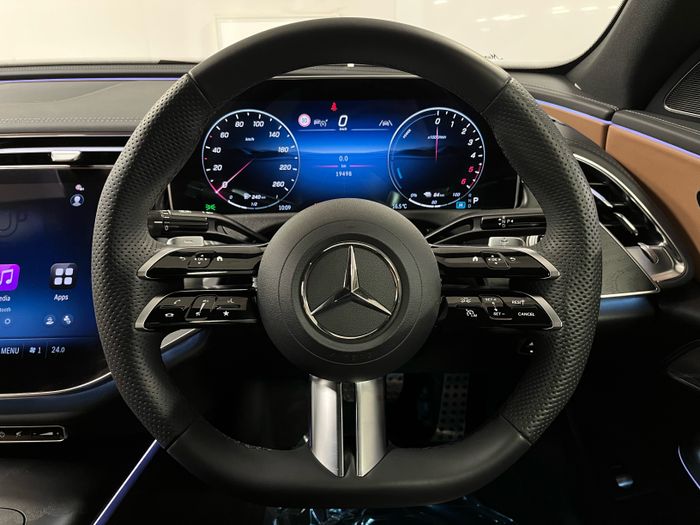 Mercedes-Benz E-Class 2025