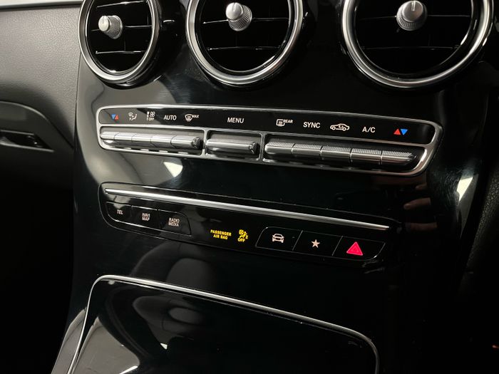 Mercedes-Benz GLC 2022