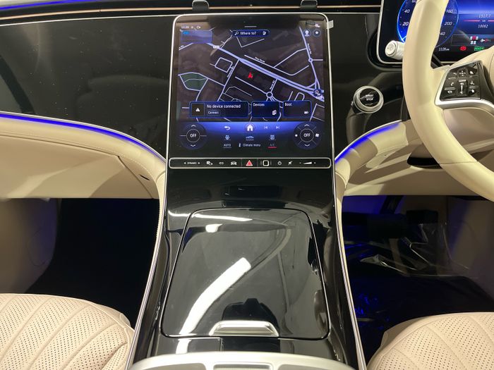 Mercedes-Benz EQS SUV 2025