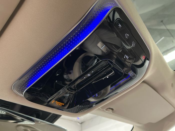Mercedes-Benz EQS SUV 2025