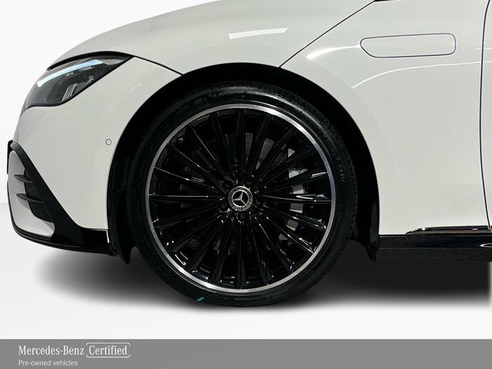 Mercedes-Benz EQE 2025