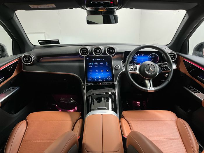 Mercedes-Benz GLC 2023