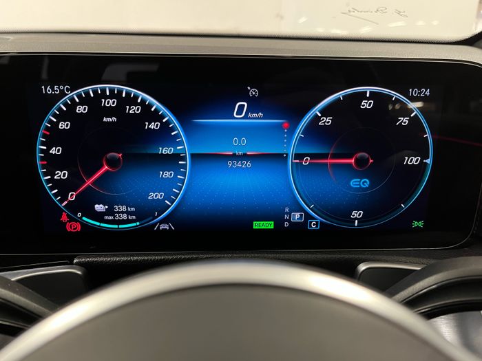 Mercedes-Benz EQB 2022