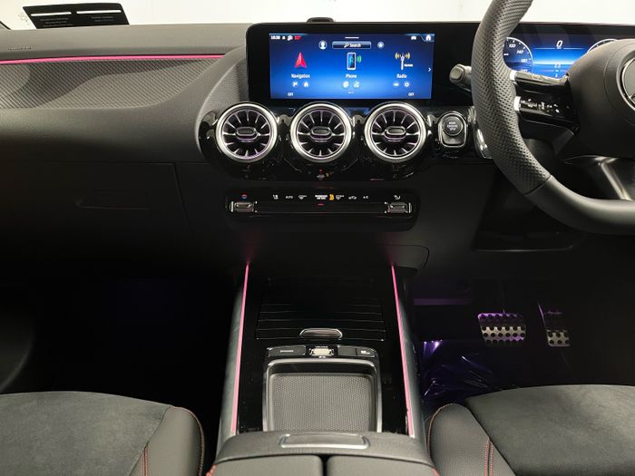 Mercedes-Benz GLA 2026