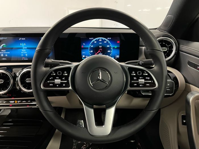 Mercedes-Benz CLA 2022