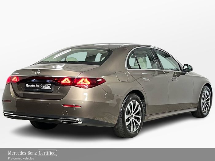 Mercedes-Benz E-Class 2024