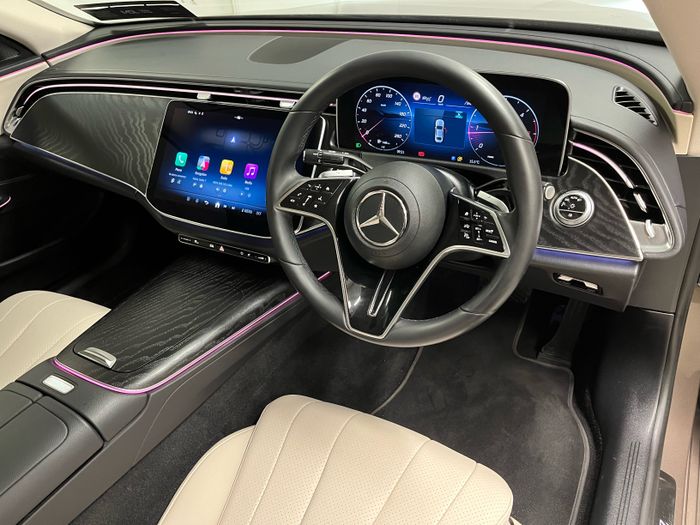 Mercedes-Benz E-Class 2024