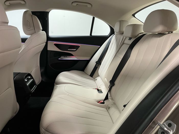 Mercedes-Benz E-Class 2024