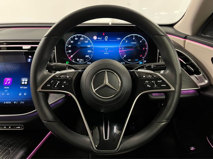 Mercedes-Benz E-Class 2024