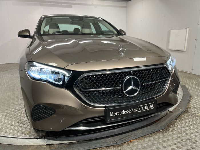 Mercedes-Benz E-Class 2024