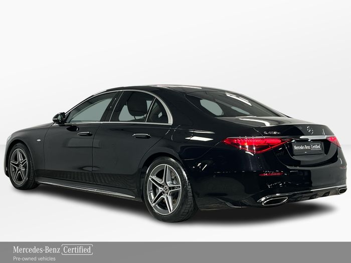 Mercedes-Benz S-Class 2025