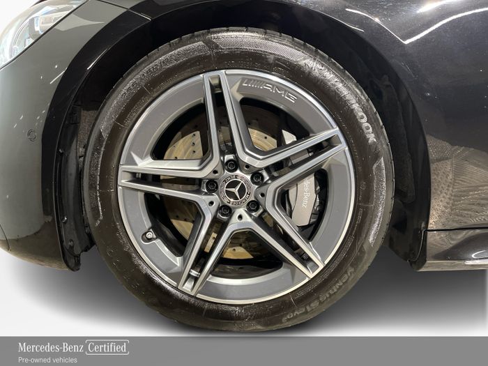 Mercedes-Benz S-Class 2025