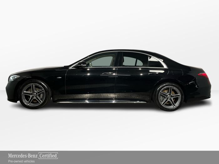 Mercedes-Benz S-Class 2025