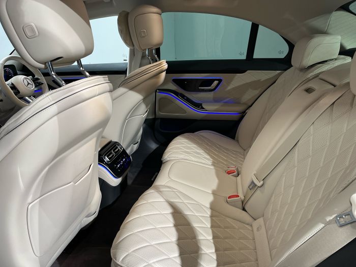 Mercedes-Benz S-Class 2025