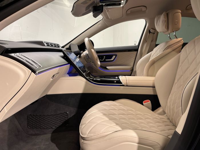 Mercedes-Benz S-Class 2025