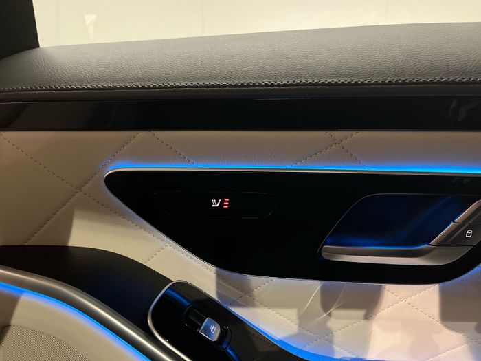 Mercedes-Benz S-Class 2025