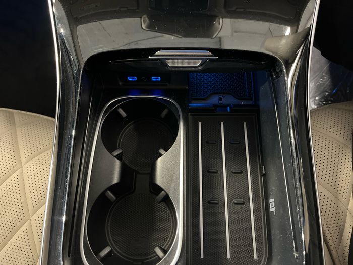 Mercedes-Benz S-Class 2025