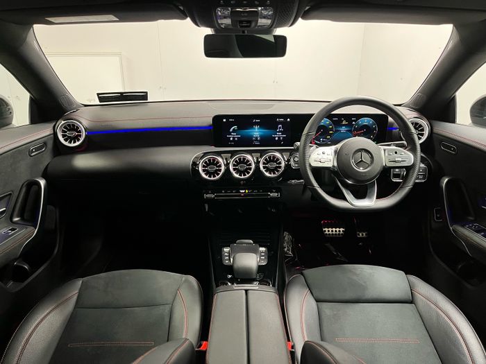 Mercedes-Benz CLA 2023