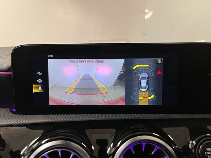Mercedes-Benz CLA 2023