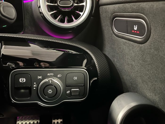 Mercedes-Benz CLA 2023