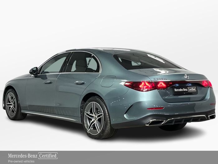 Mercedes-Benz E-Class 2024