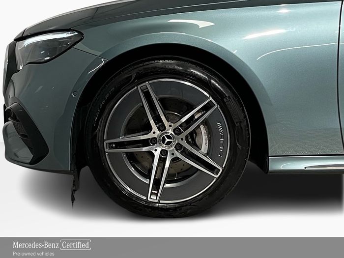 Mercedes-Benz E-Class 2024