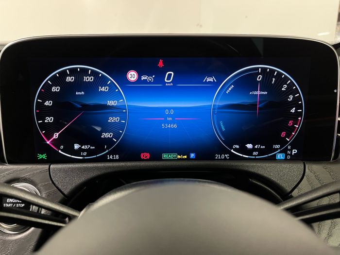 Mercedes-Benz E-Class 2024