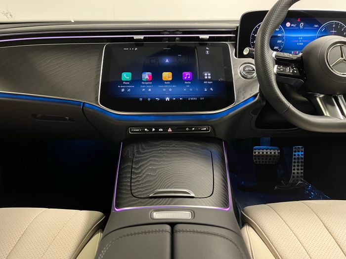 Mercedes-Benz E-Class 2024
