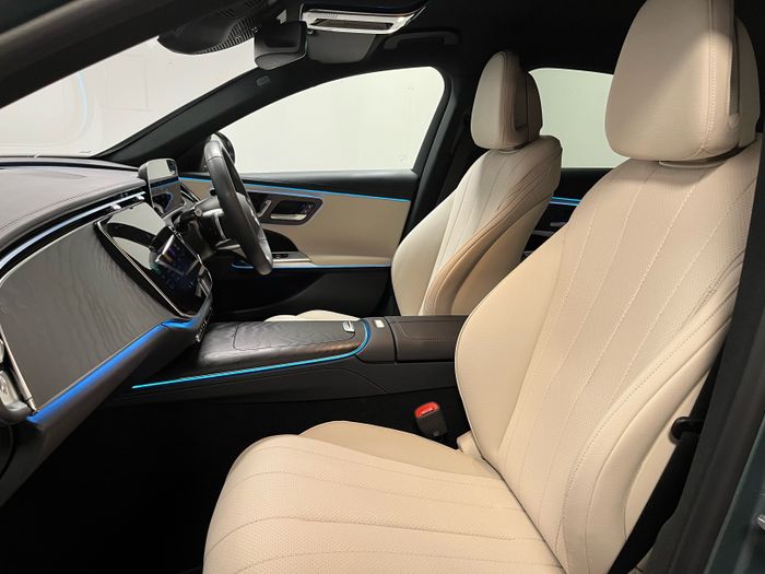 Mercedes-Benz E-Class 2024