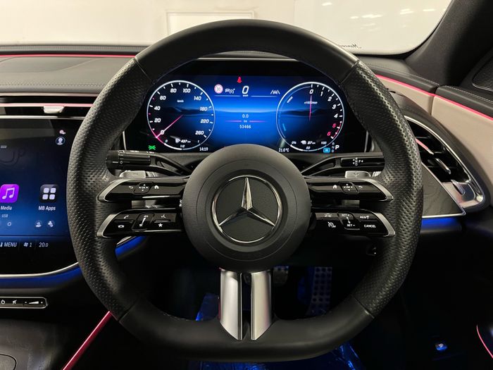 Mercedes-Benz E-Class 2024