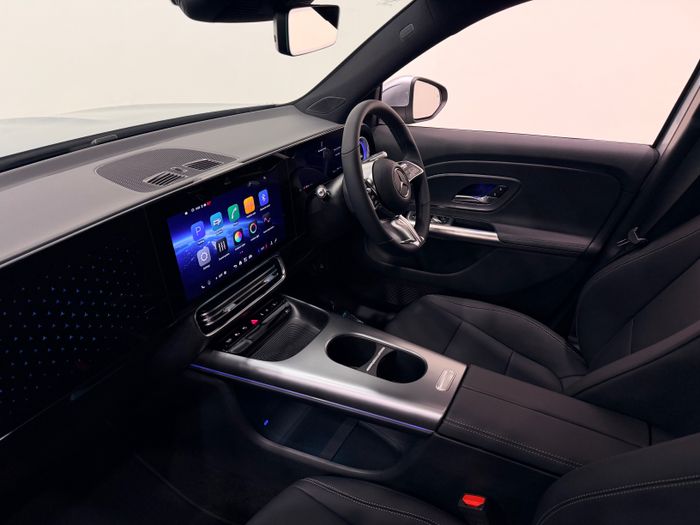 Mercedes-Benz GLB 2026