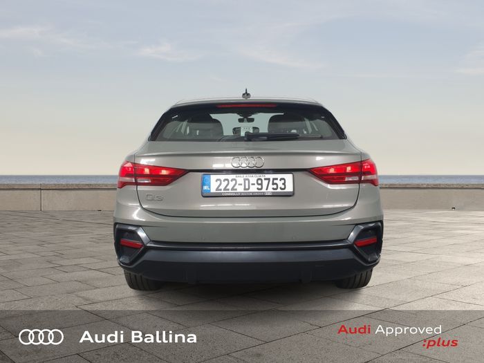 Audi Q3 2022