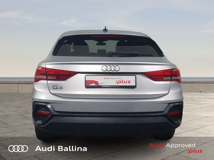 Audi Q3 2021