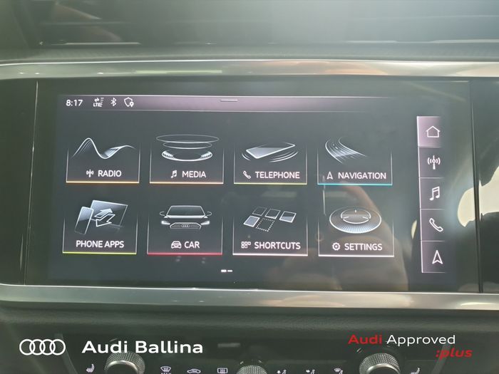 Audi Q3 2021