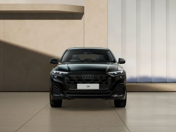 Audi Q8 e-tron 2026