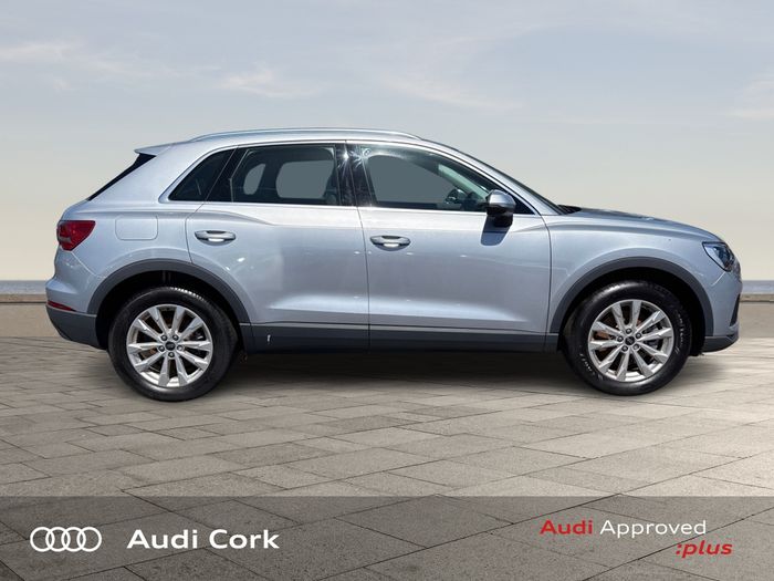 Audi Q3 2023