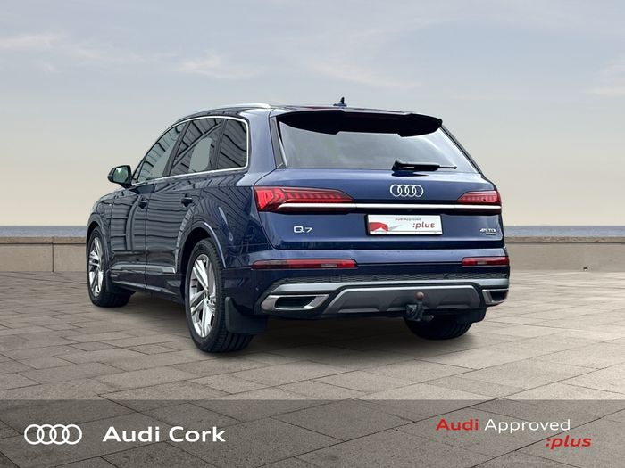 Audi Q7 2023