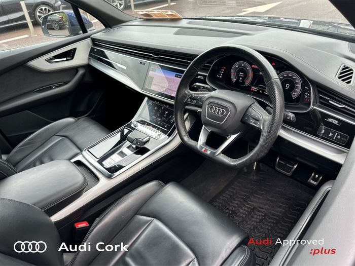 Audi Q7 2023