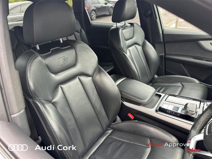 Audi Q7 2023