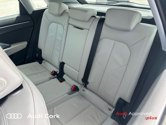 Audi Q3 2023